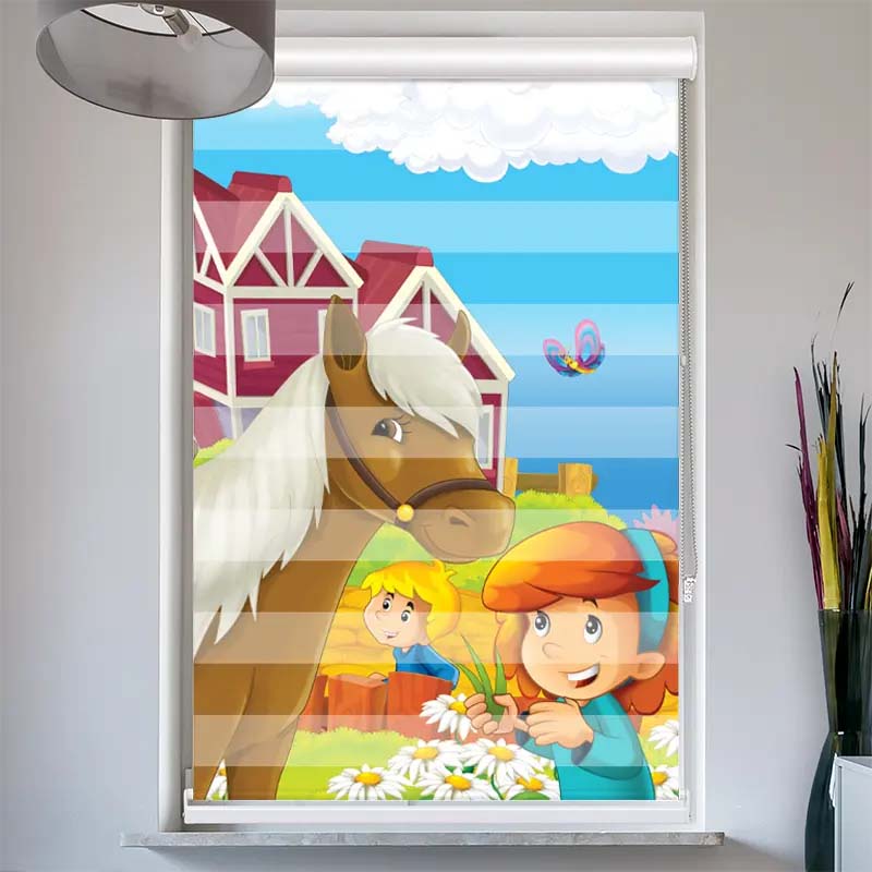 Doppelrollo mit Kassette Maedchen mit Pferd