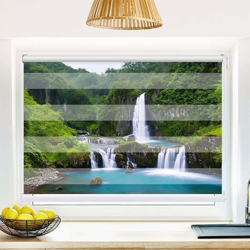 Fotorollo Wasserfall im Wald