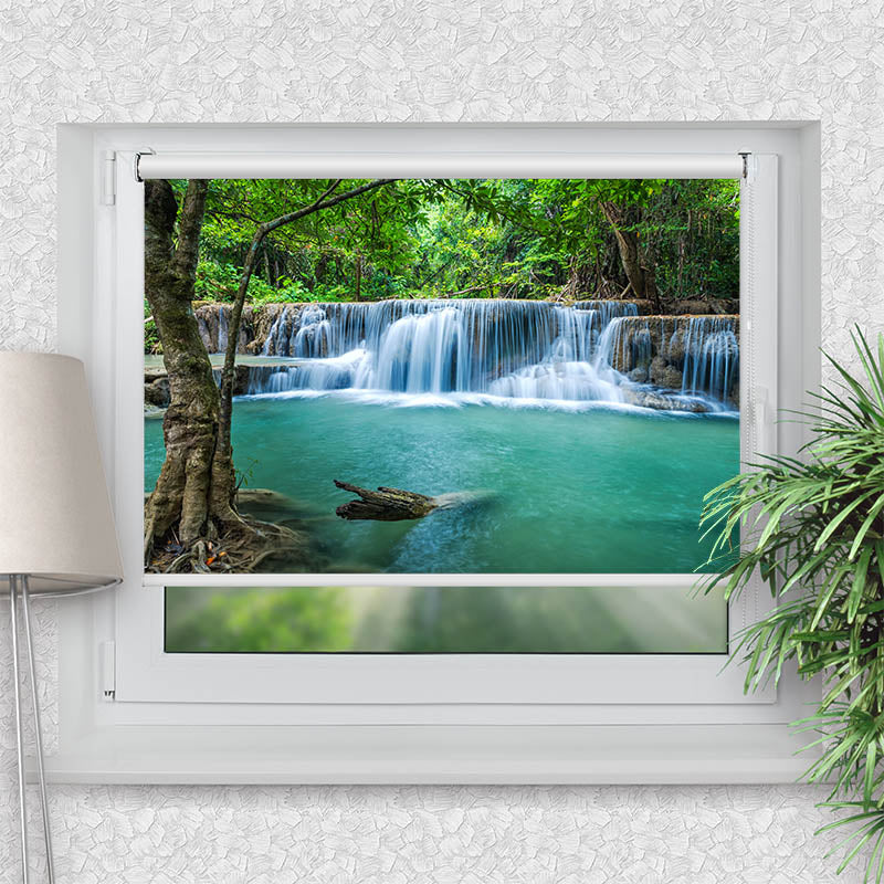 Rollo Motiv "Wasserfall im Wald" - ohne bohren - Klemmrollo bis 150 cm Breite - Klemmfix mit Fotodruck - blickdicht - La-Melle
