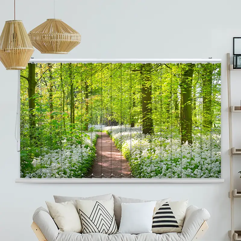 Lamellenvorhang Motiv Waldweg mit Blumen