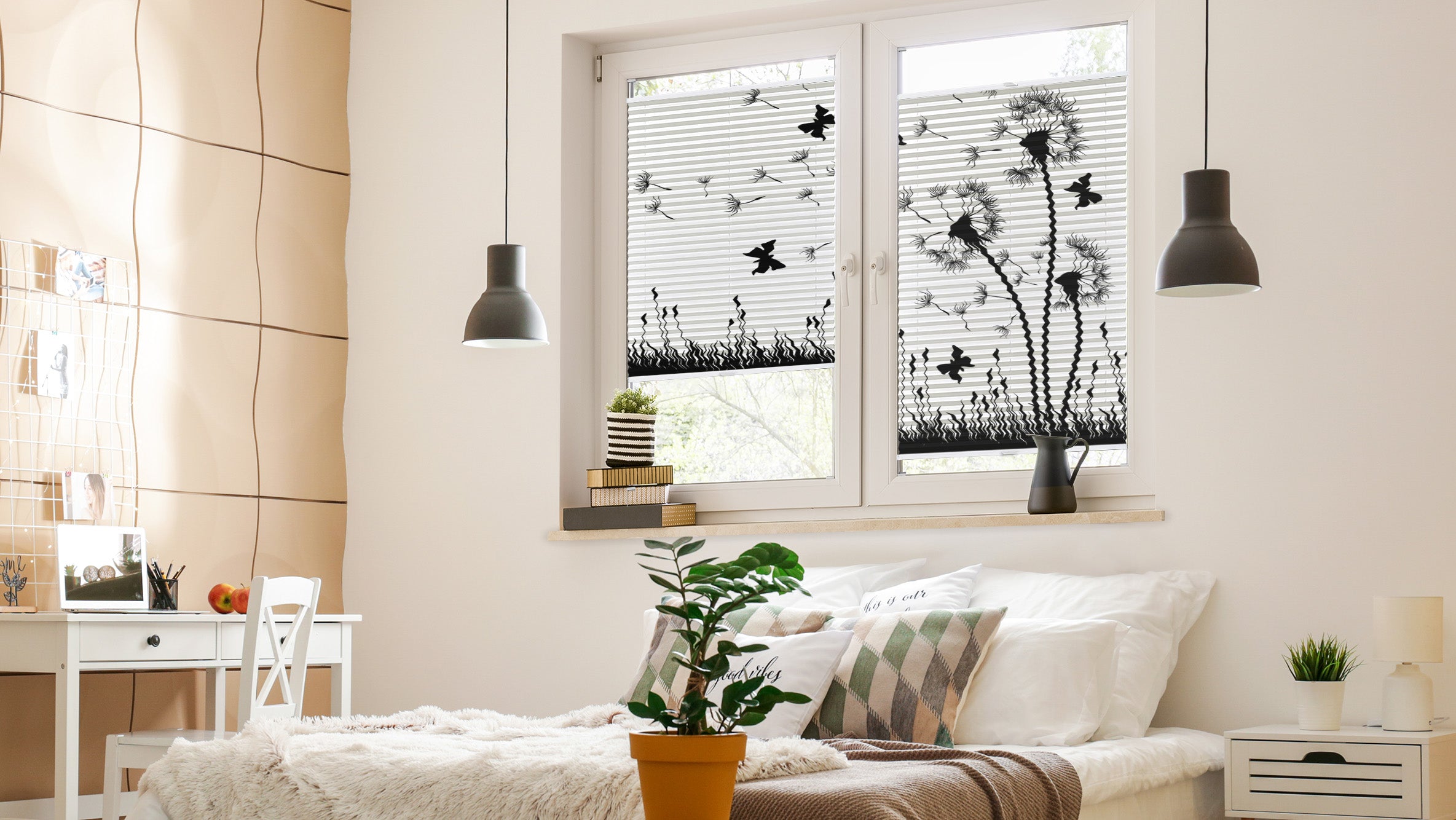 Plissees mit Pusteblumenmotiv im Schlafzimmer