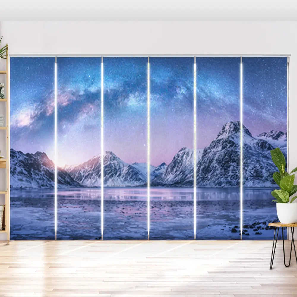 Schiebegardine Motiv Milchstraße über Bergen