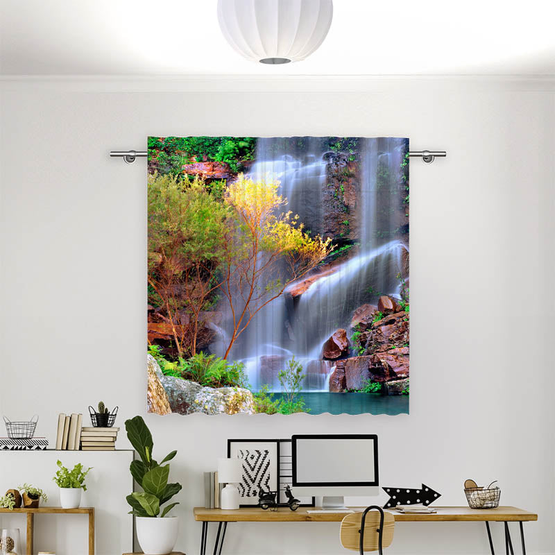 Vorhang Motiv Wasserfall im Wald