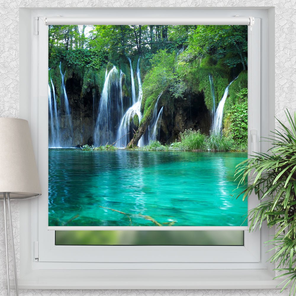 Rollo Motiv "Wald See Wasserfall" - ohne bohren - Klemmrollo bis 150 cm Breite - Klemmfix mit Fotodruck - blickdicht - La-Melle