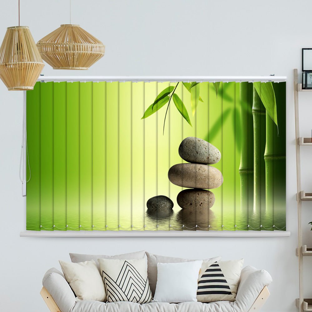 Lamellenvorhang Motiv "Steinturm Wasser Bambus"