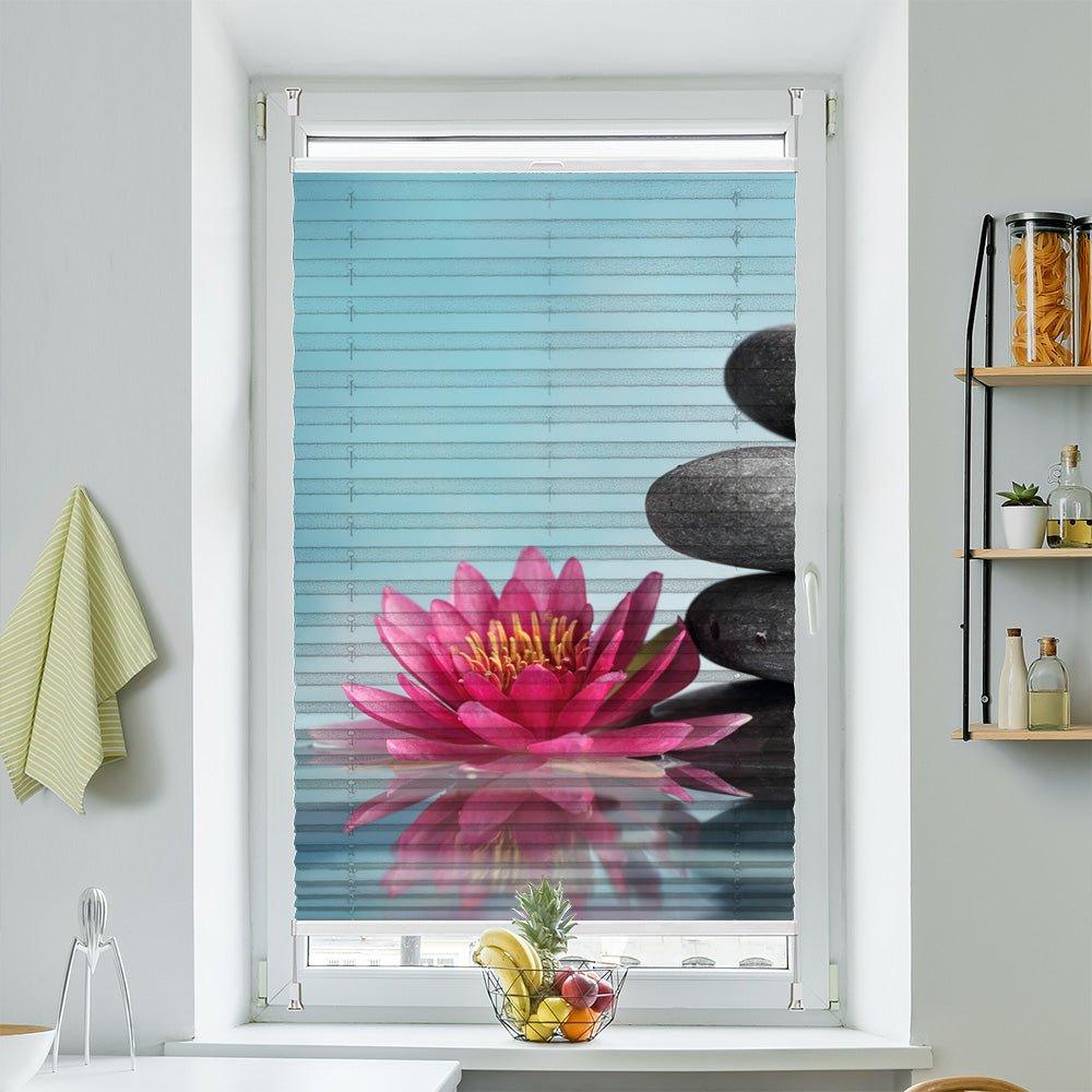 Plissee Motiv "Lilie Wasser Steinturm" - La-Melle