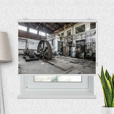 Fotorollo Grosses Rad In Verlassener Fabrik