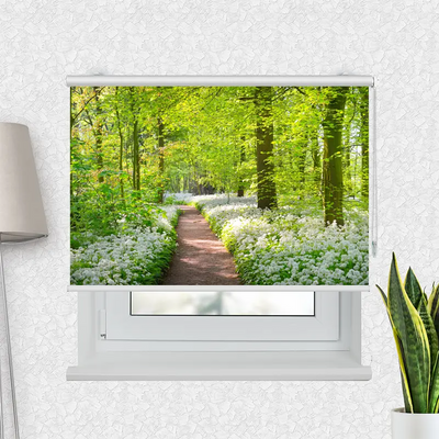 Fotorollo Waldweg Mit Blumen