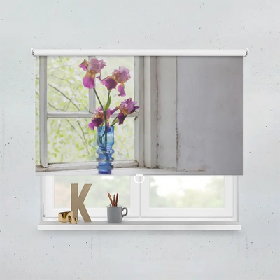 Spring Rollo Motiv Iris Vase Fenster