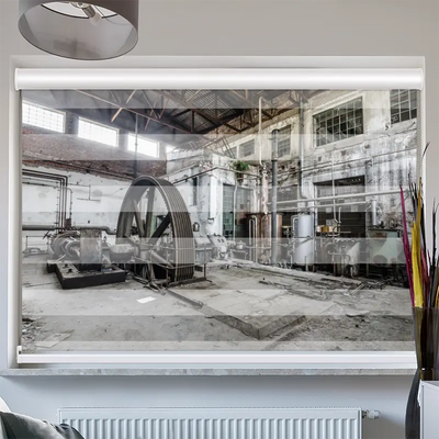 Doppelrollo Kassette Grosses Rad In Verlassener Fabrik