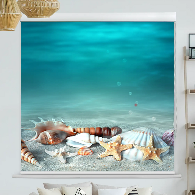 Kassettenrollo Motiv Muschel und Seestern am Strand