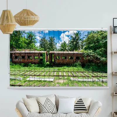 Lamellenvorhang Motiv Alter Zug im Dschungel