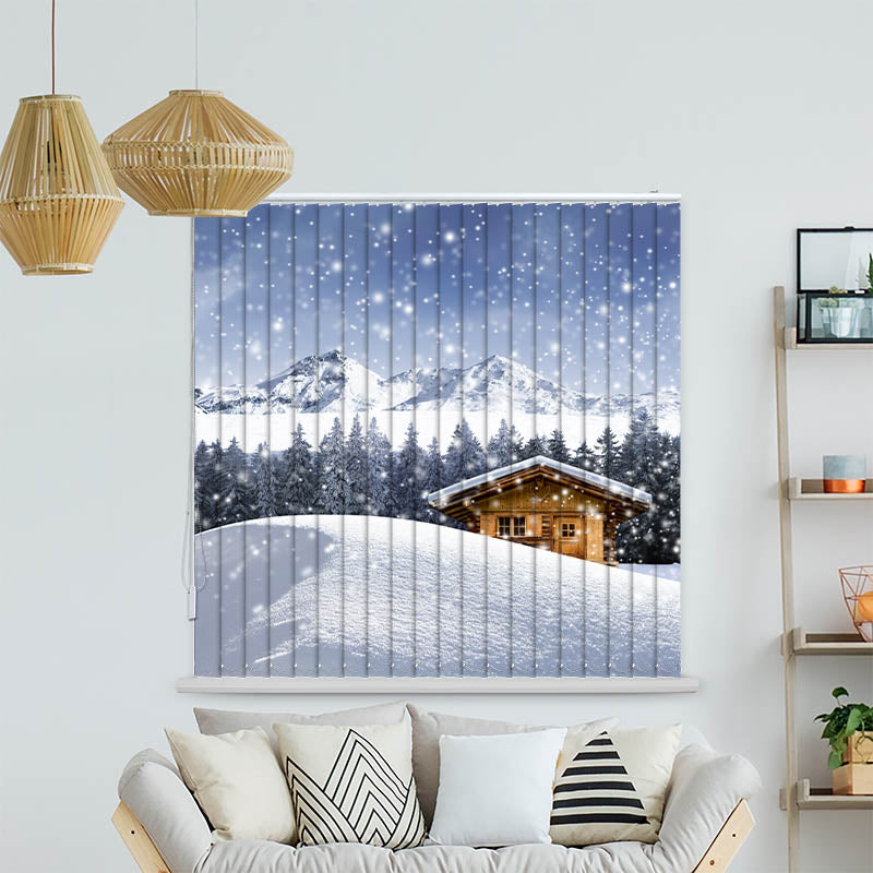 Lamellenvorhang Motiv Schneehuette Winter