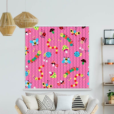 Lamellenvorhang Motiv Raupen und Schmetterlinge