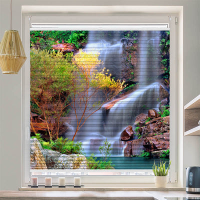 Plissee Motiv Wasserfall im Wald