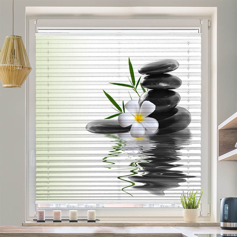 Plissee Motiv Frangipani Steinturm Wasser