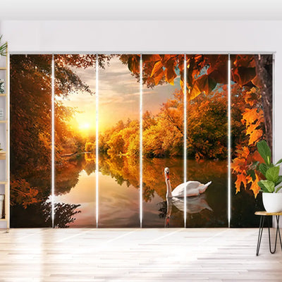 Schiebegardine Motiv Schwan auf Herbstteich