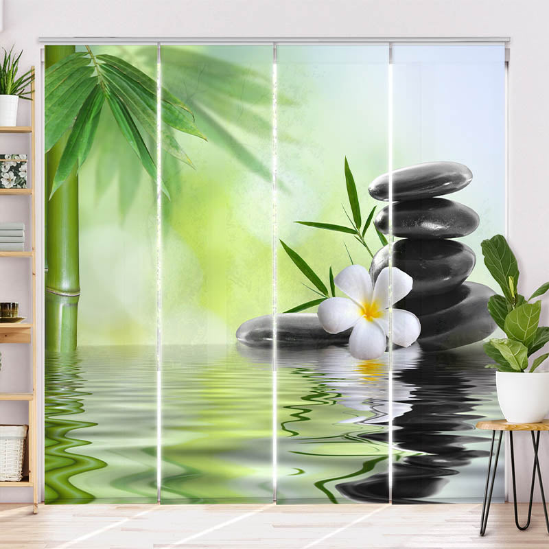 Schiebegardine Motiv Frangipani Bambus Steine