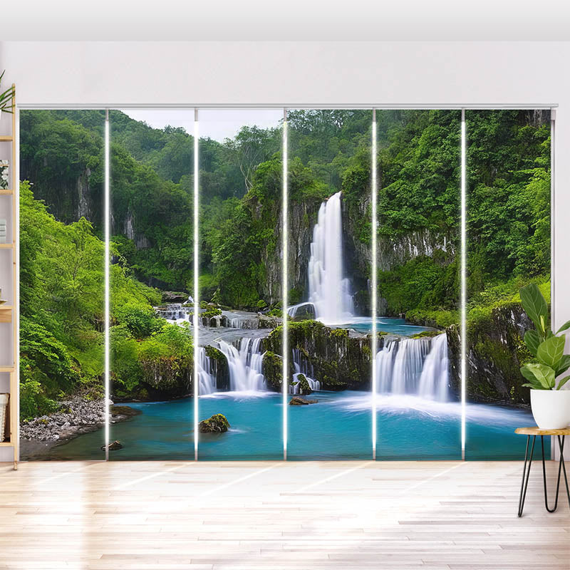Schiebegardine Motiv Wasserfall im Wald