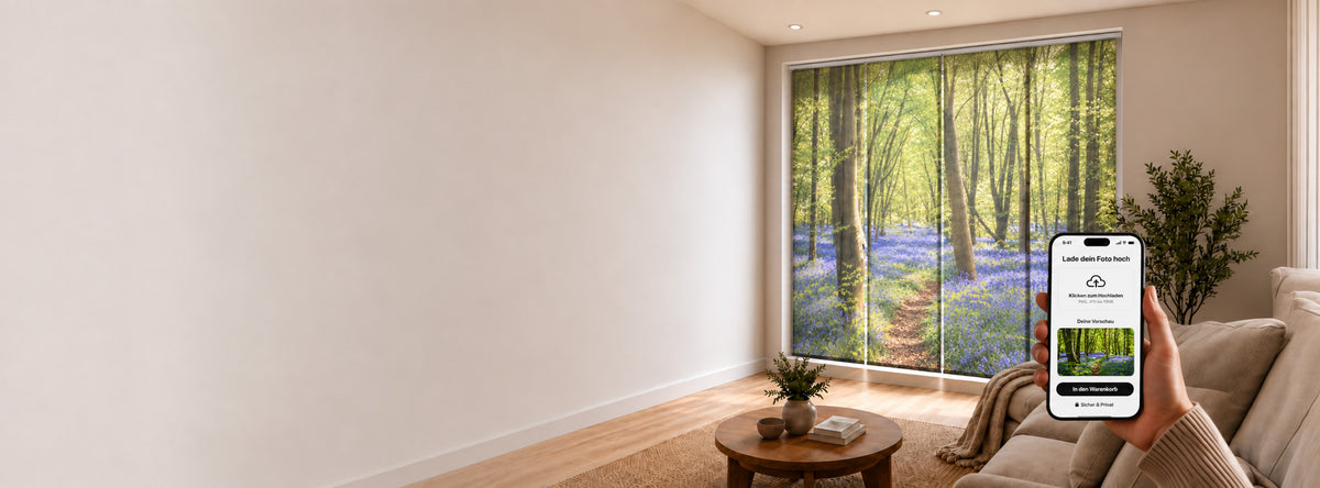 Schiebegardinen mit individuellem Frühlingswald-Motiv und blühendem Blumenteppich im Wohnzimmer – lade dein eigenes Foto hoch und gestalte deine Schiebegardinen nach Maß bei La-Melle