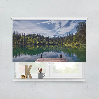 Plissee Motiv Bergsee im Wald