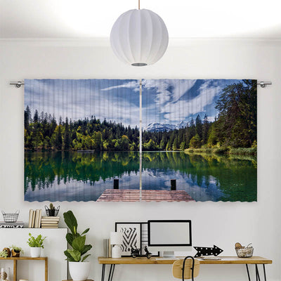 Vorhang Motiv Bergsee im Wald