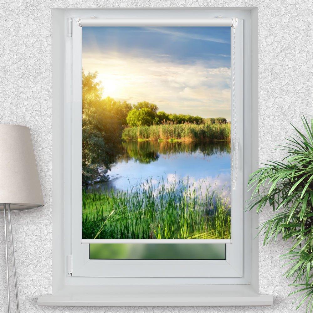 Rollo Motiv "Idyllischer See Sonne" - ohne bohren - Klemmrollo bis 150 cm Breite - Klemmfix mit Fotodruck - blickdicht - La-Melle