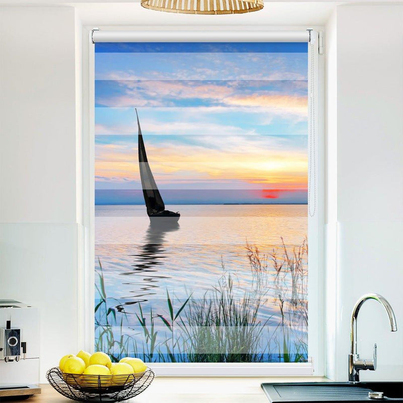 Klemm Doppelrollo "Segelboot See" - ohne Bohren - Klemmfix - bis 150 cm Breite - Duo Rollo Fotodruck - La-Melle
