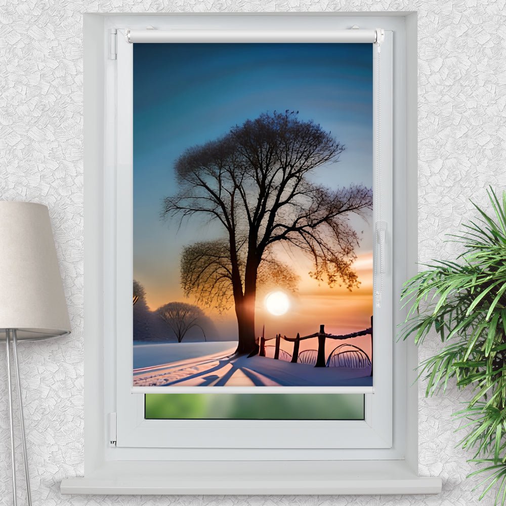 Rollo Motiv "Baum Winter Schnee" - ohne bohren - Klemmrollo bis 150 cm Breite - Klemmfix mit Fotodruck - blickdicht - La-Melle