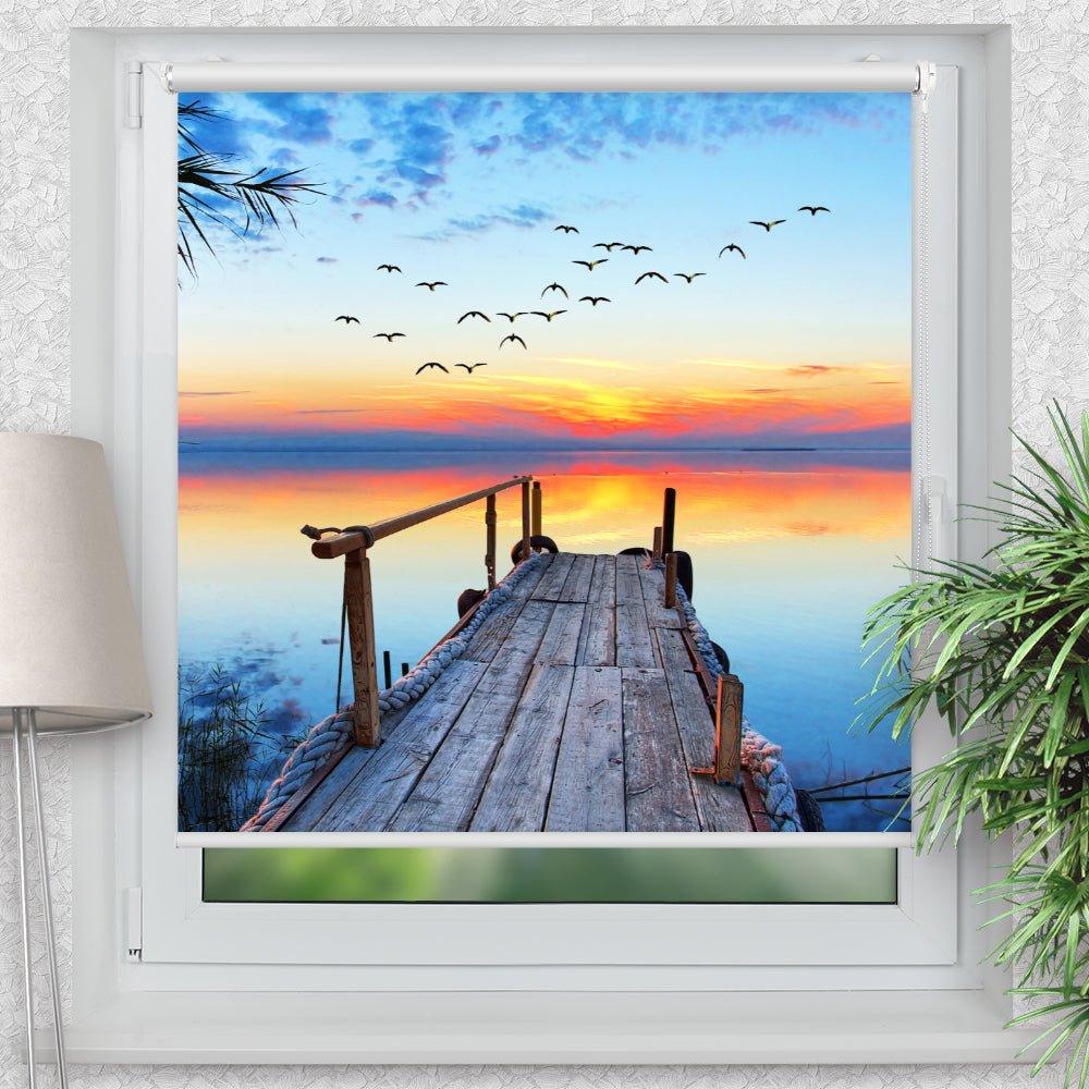 Rollo Motiv "Sonnenuntergang See Steg" - ohne bohren - Klemmrollo bis 150 cm Breite - Klemmfix mit Fotodruck - blickdicht - La-Melle