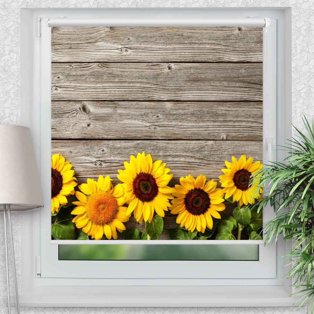 Rollo Motiv "Sonnenblumen Holzwand" - ohne bohren - Klemmrollo bis 150 cm Breite - Klemmfix mit Fotodruck - blickdicht - La-Melle