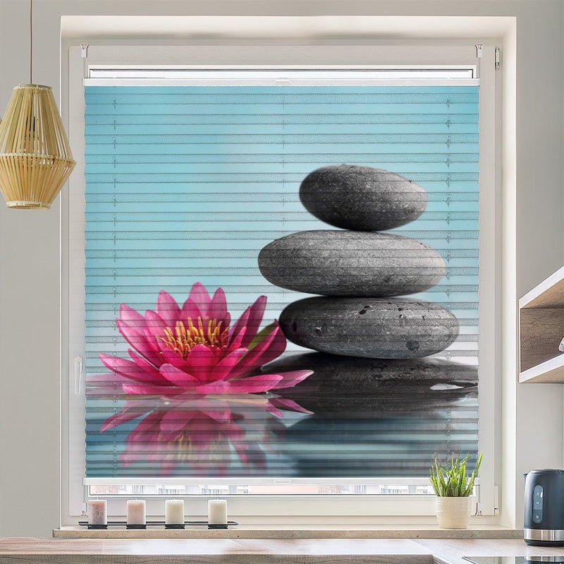 Plissee Motiv "Lilie Wasser Steinturm" - La-Melle