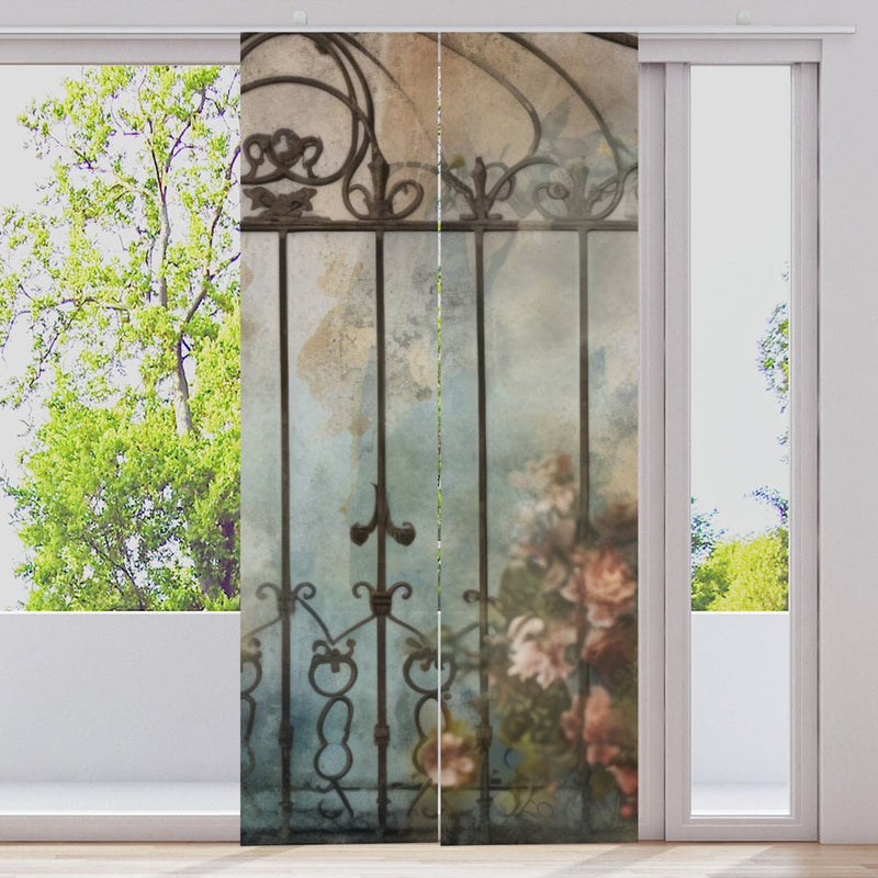 Schiebegardine Motiv "Blumen Vintage Eisentor" - La-Melle